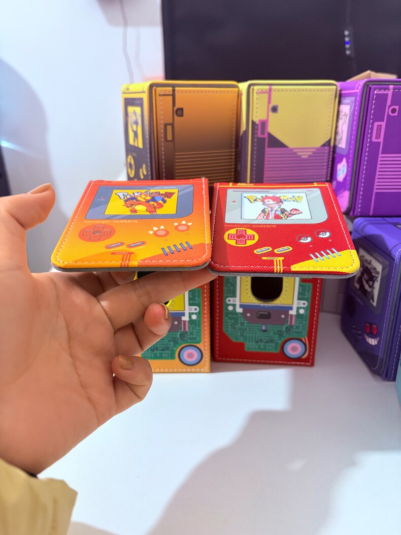 صندوق تخزين بطاقات بوكيمون بتص - مراجعة Retro Gaming Style وسعره